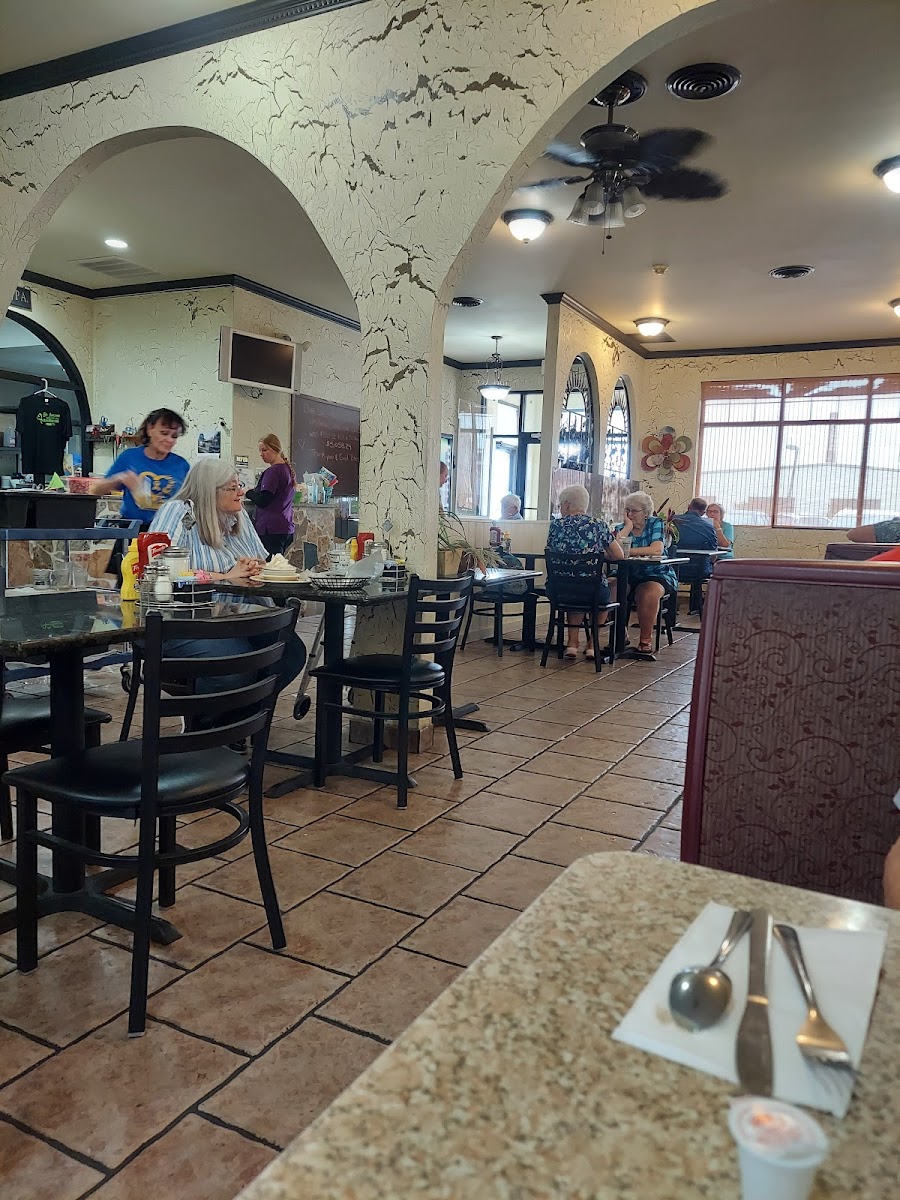 Hanover Railside Family Diner